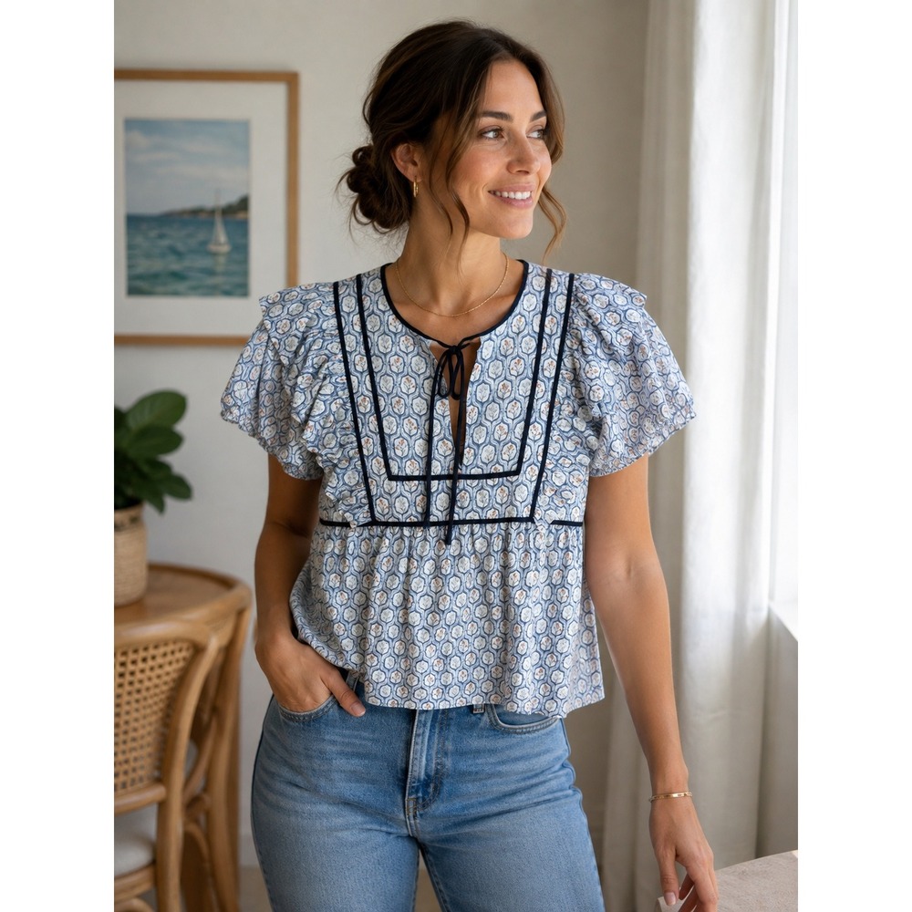 Tuckernuck Blue White Printed Flutter Sleeve Peasant Top